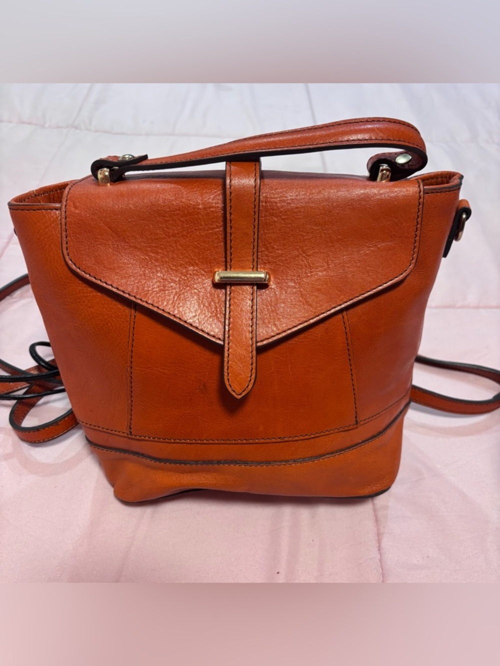 Divina Firenze Italian
Orange Leather Backpack